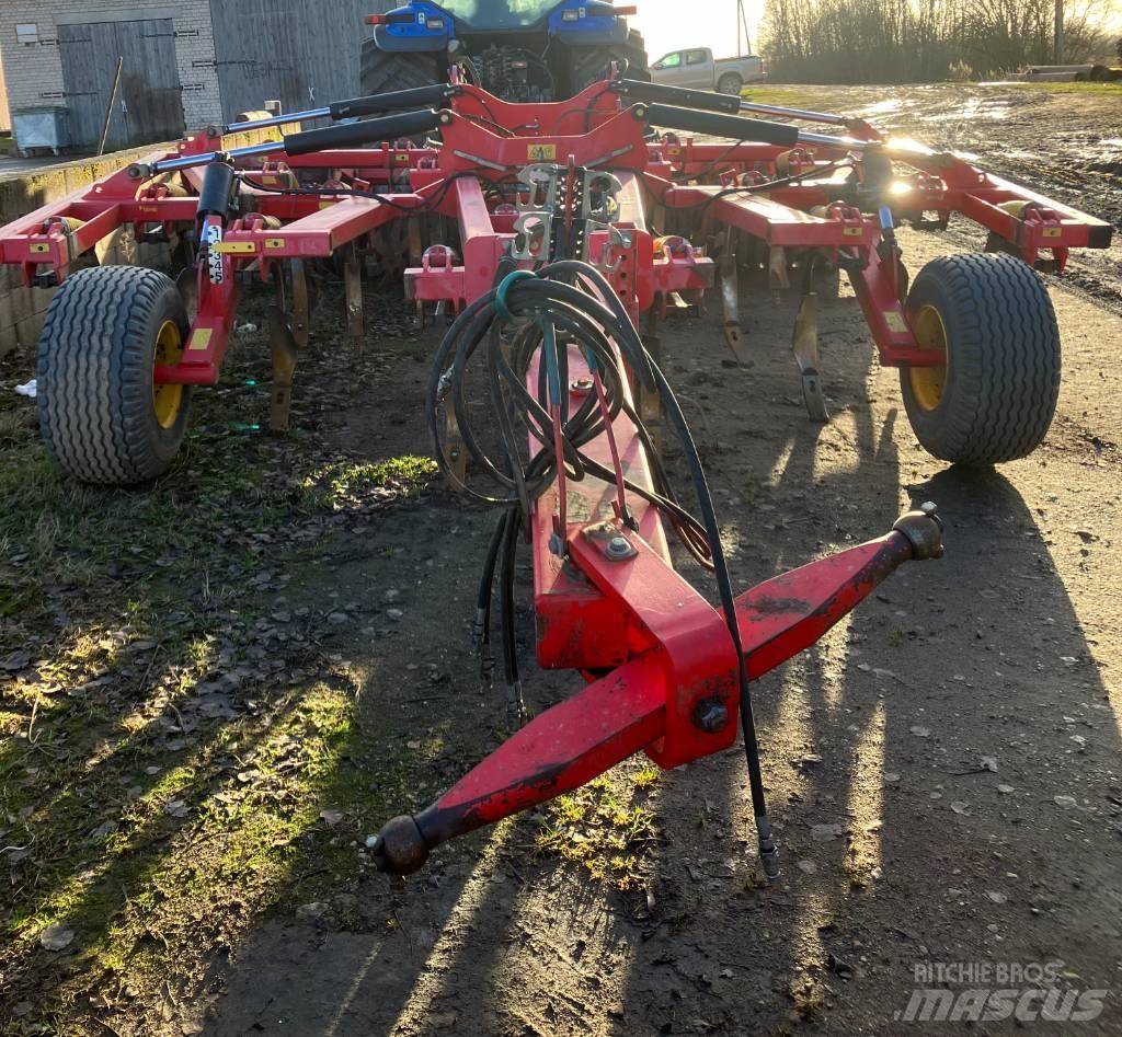 Väderstad Cultus420 Grubber