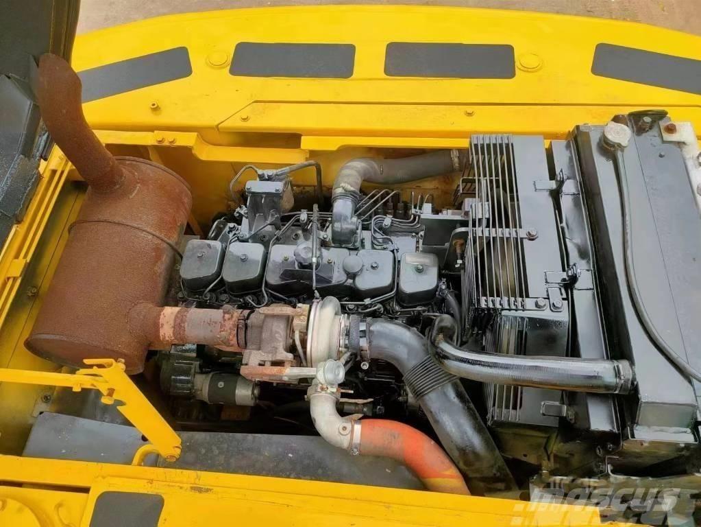 Komatsu PC 220-7 Raupenbagger