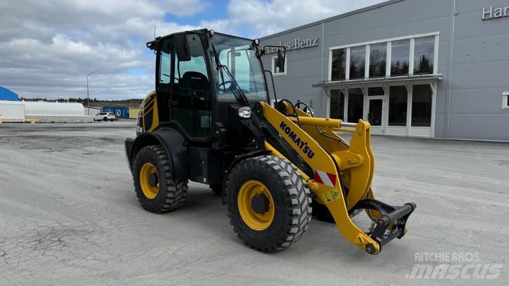 Komatsu WA 80 M Radlader