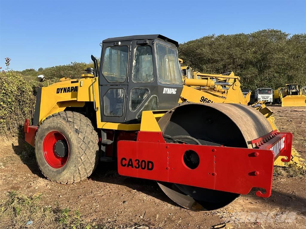 Dynapac CA 30 D Walzenzüge