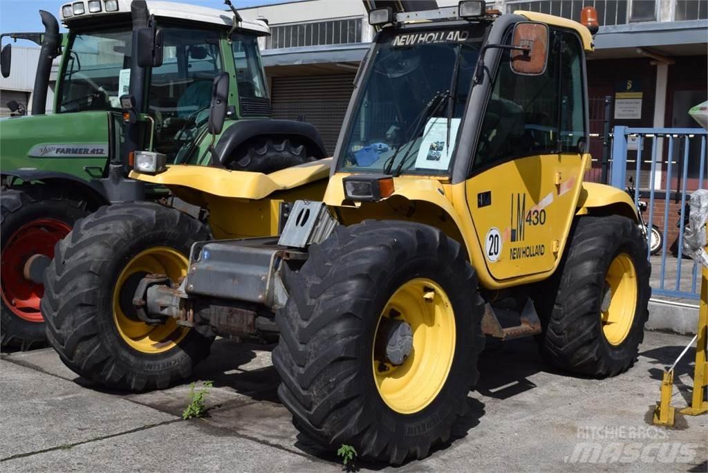 New Holland LM 430 Teleskopbühnen