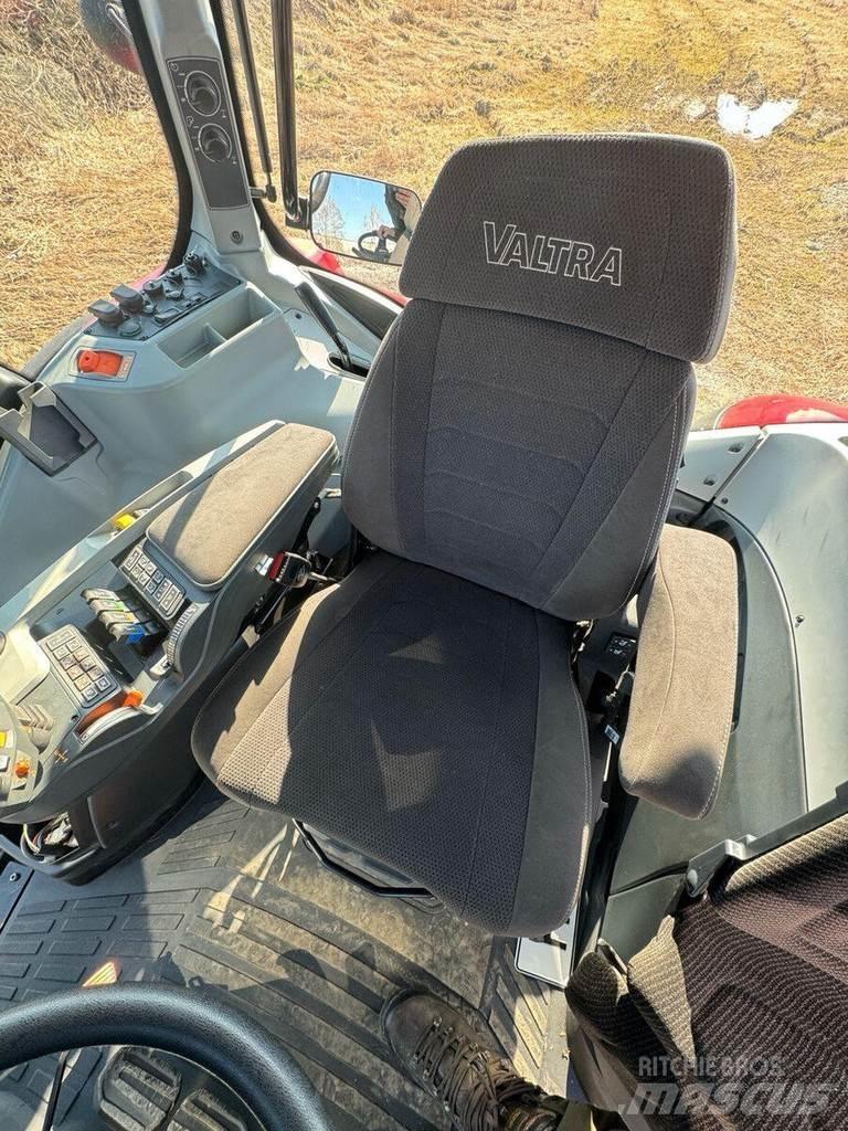 Valtra T255V Traktoren