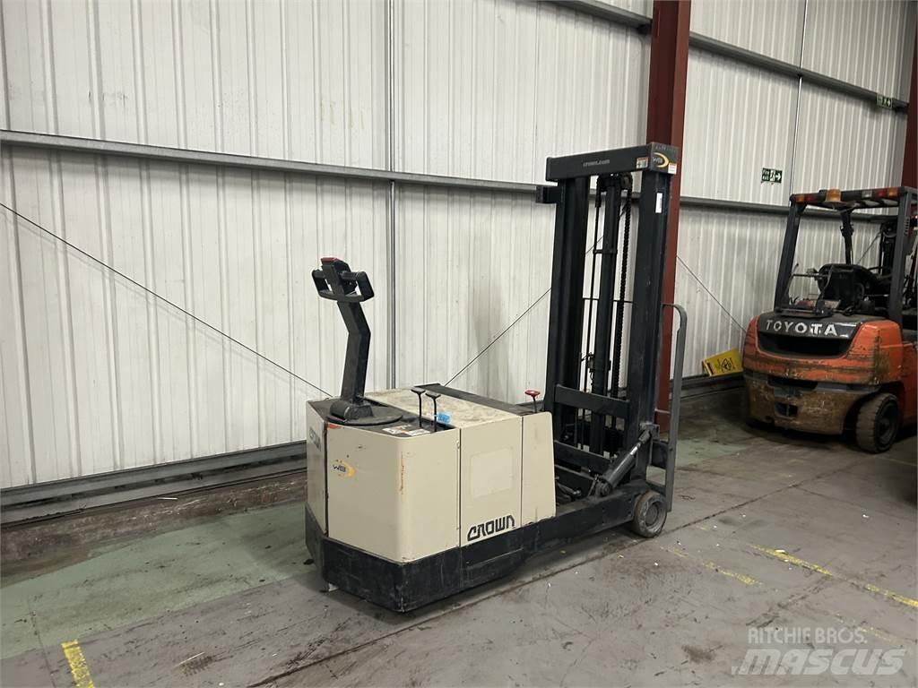Crown 40WBTL Niedergabelstapler