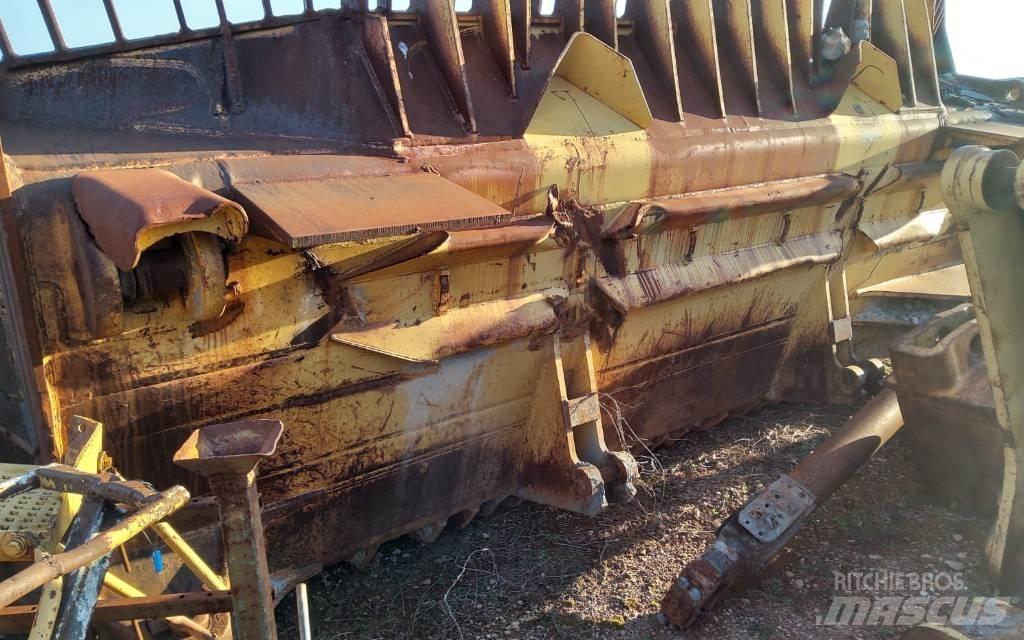 CAT D 11 N Bulldozer