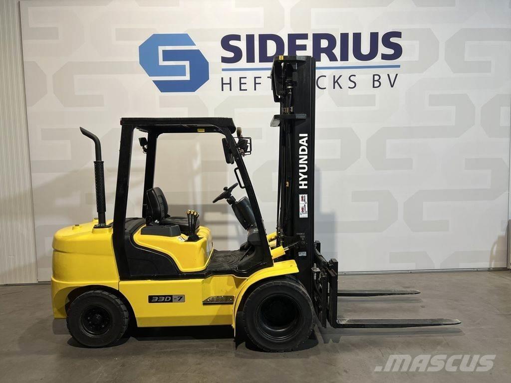 Hyundai 33D-7 Dieselstapler
