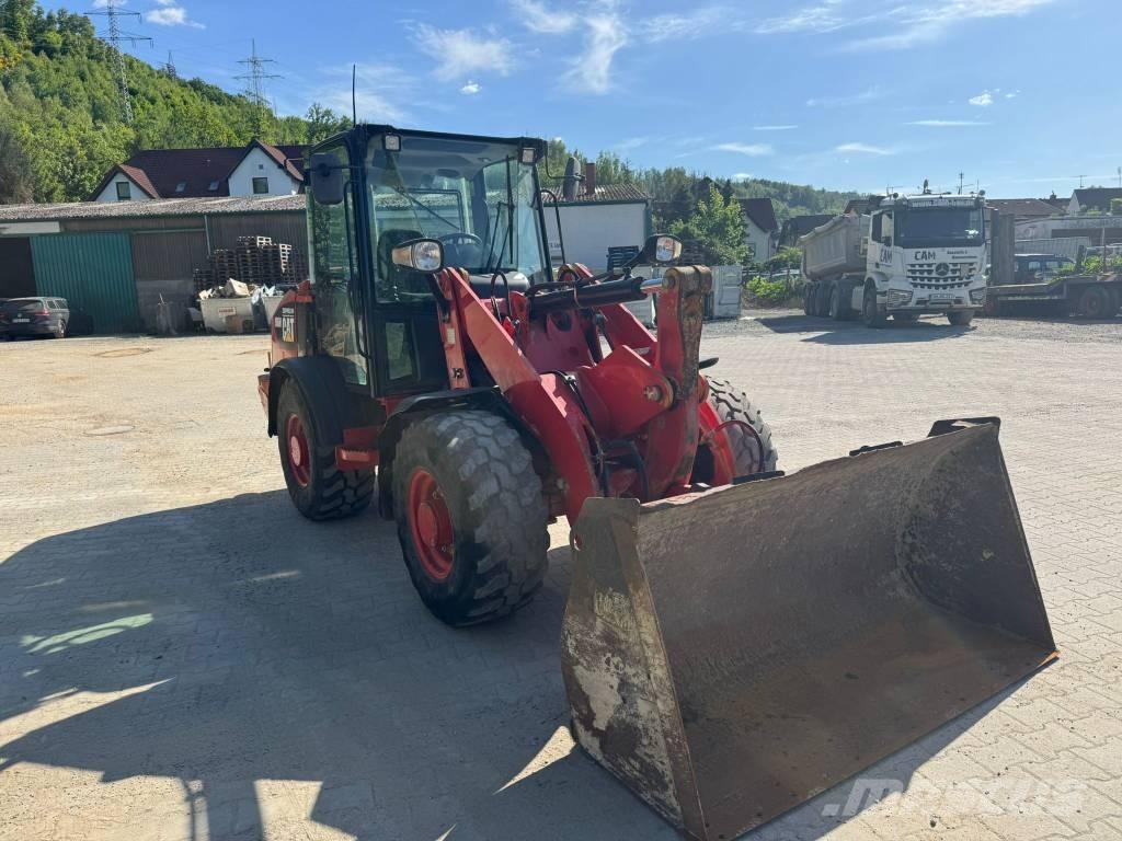 CAT 906M Radlader