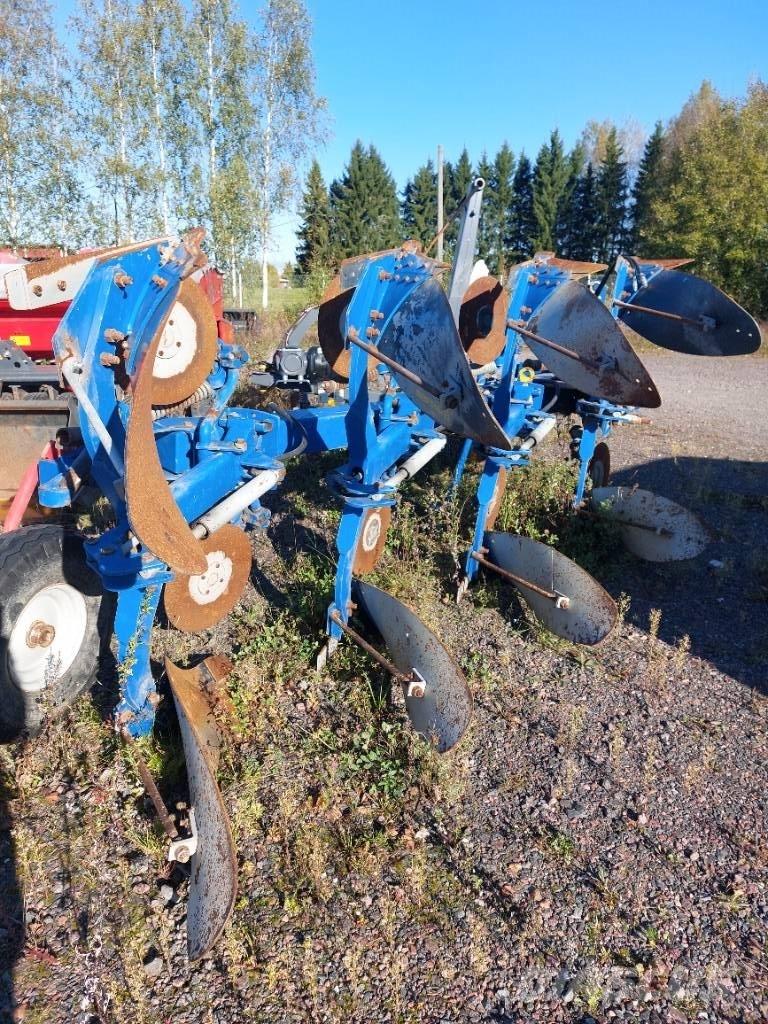 Överum CX 4975 teräs Wendepflüge