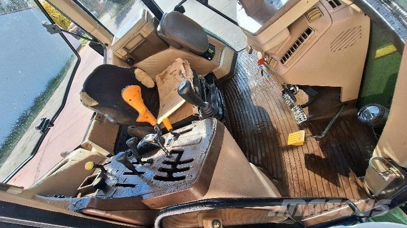 John Deere 6310 Traktoren