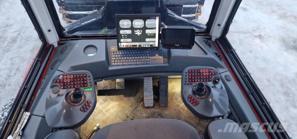 Komatsu 865 Forwarder