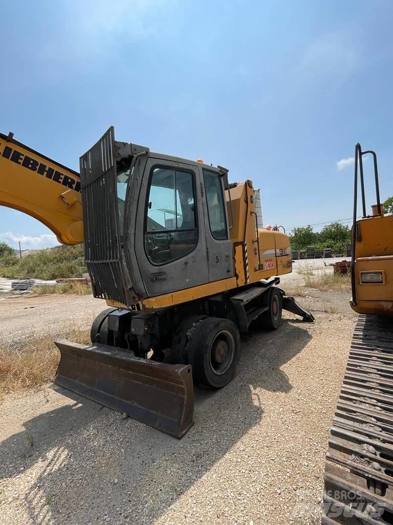 Liebherr A316 Materialumschlag