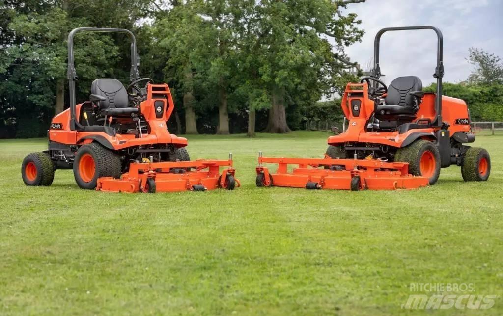 Kubota F251E (2WD) Gezogene und selbstfahrende Mäher
