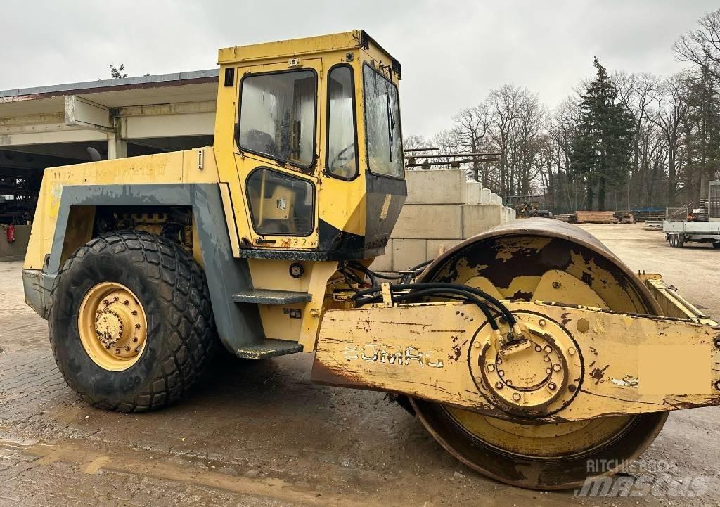 Bomag BW 213 D Walzenzüge