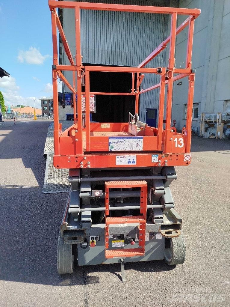 SkyJack SJ 4626 Scheren-Arbeitsbühnen