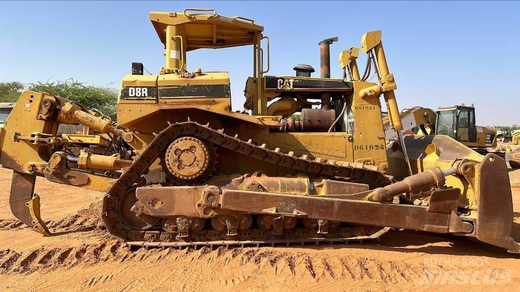 CAT D8R Bulldozer