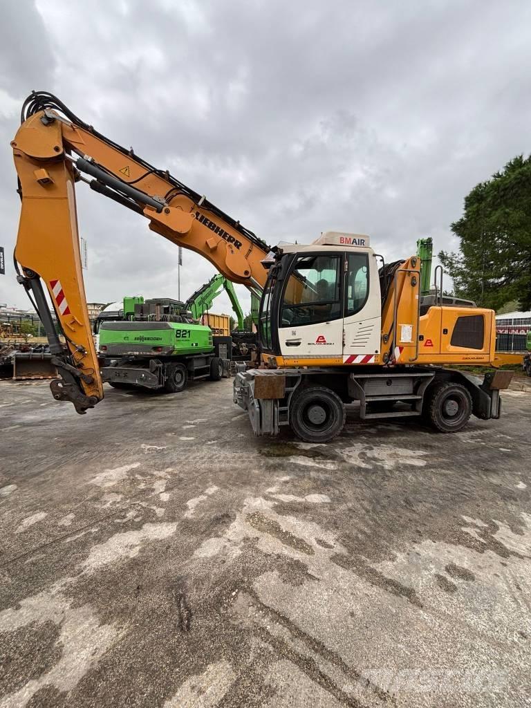 Liebherr LH 24 M Materialumschlag