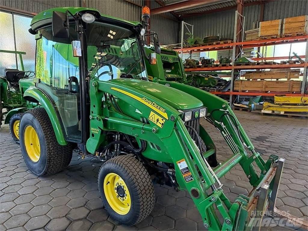 John Deere 3320 Traktoren
