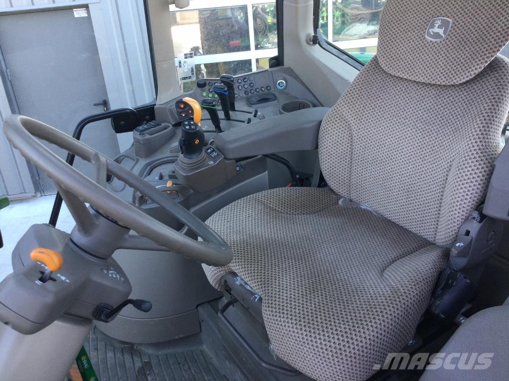 John Deere 6110M Traktoren