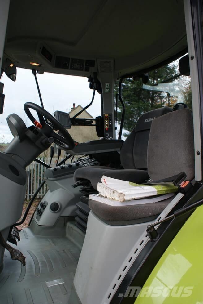 CLAAS Arion 650 CIS Traktoren