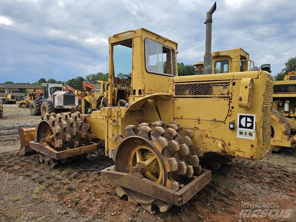 CAT 815 Erdbauwalzen