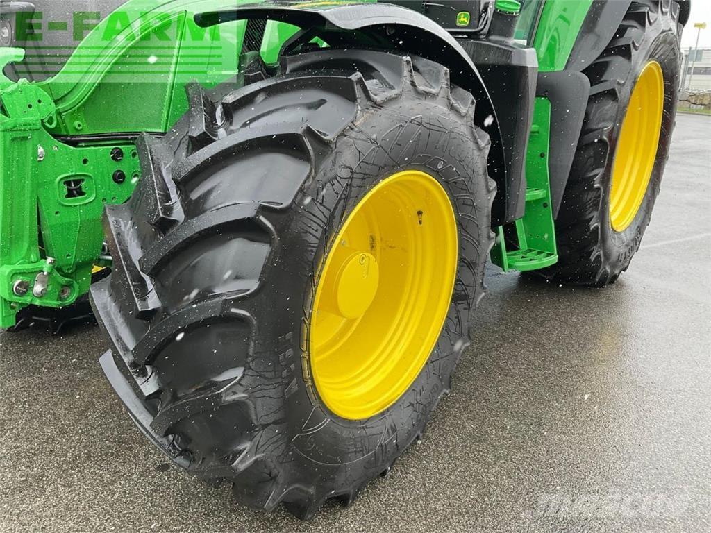 John Deere 6M 150 Traktoren