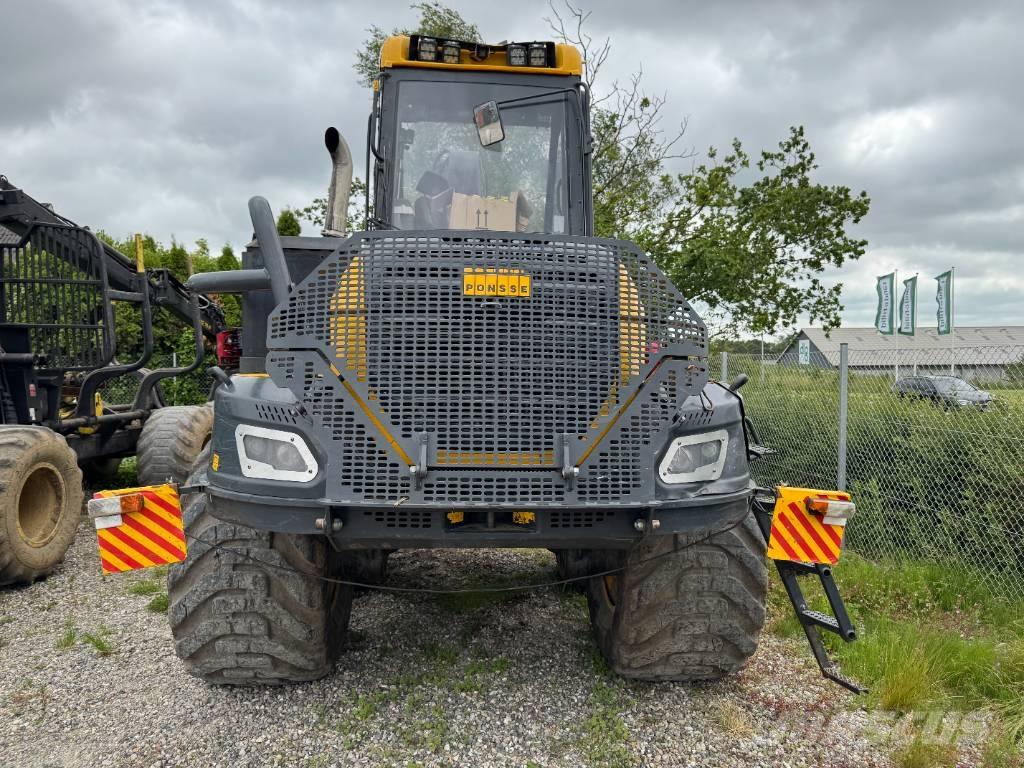 Ponsse Bear 8W Harvester