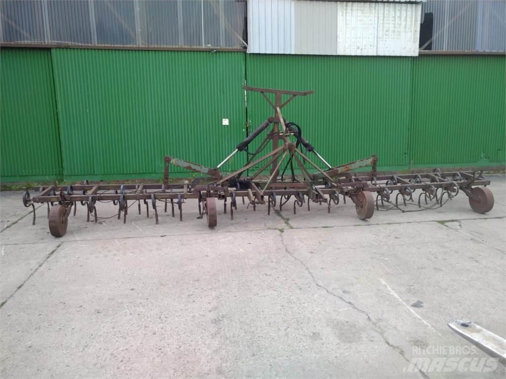 Agrostroj KON 800 Grubber