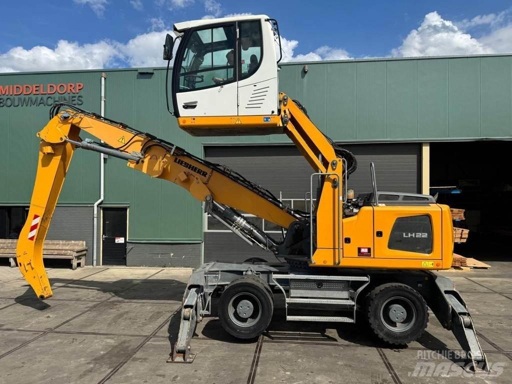 Liebherr LH 22 M Materialumschlag