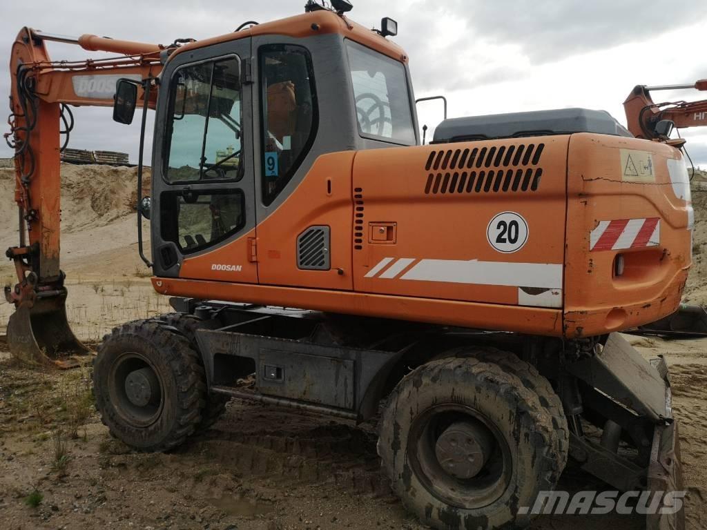  DOSAN DX170W Mobilbagger
