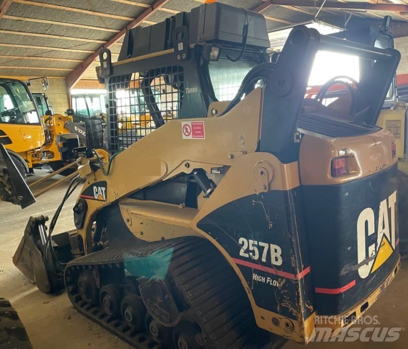 CAT 257B Kompaktlader