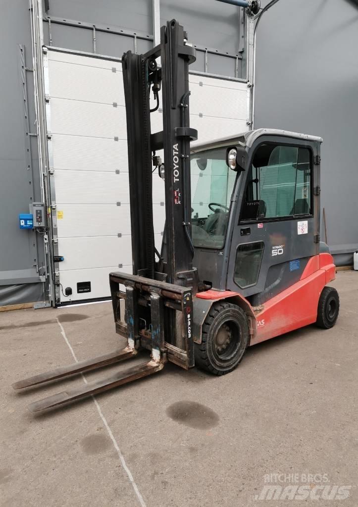 Toyota 8FBMT50 Elektrostapler