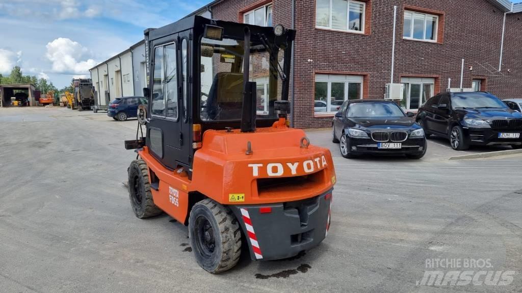 Toyota FD 55 Dieselstapler