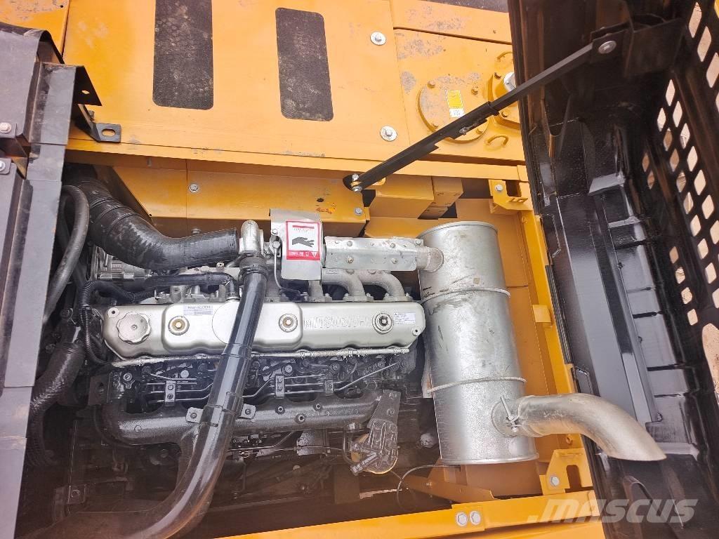 Sany SY 215 C Raupenbagger