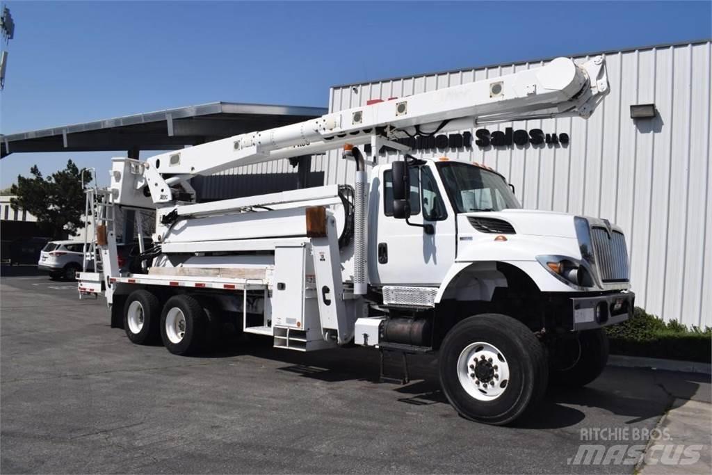 Altec AM900-E100 LKW-Arbeitsbühnen