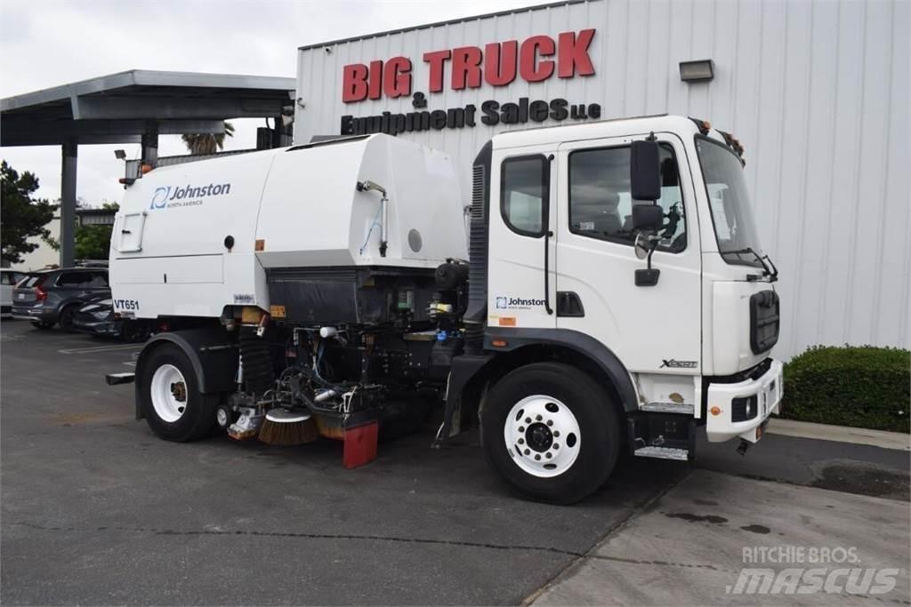 Autocar XPERT ACMD Kehrmaschine