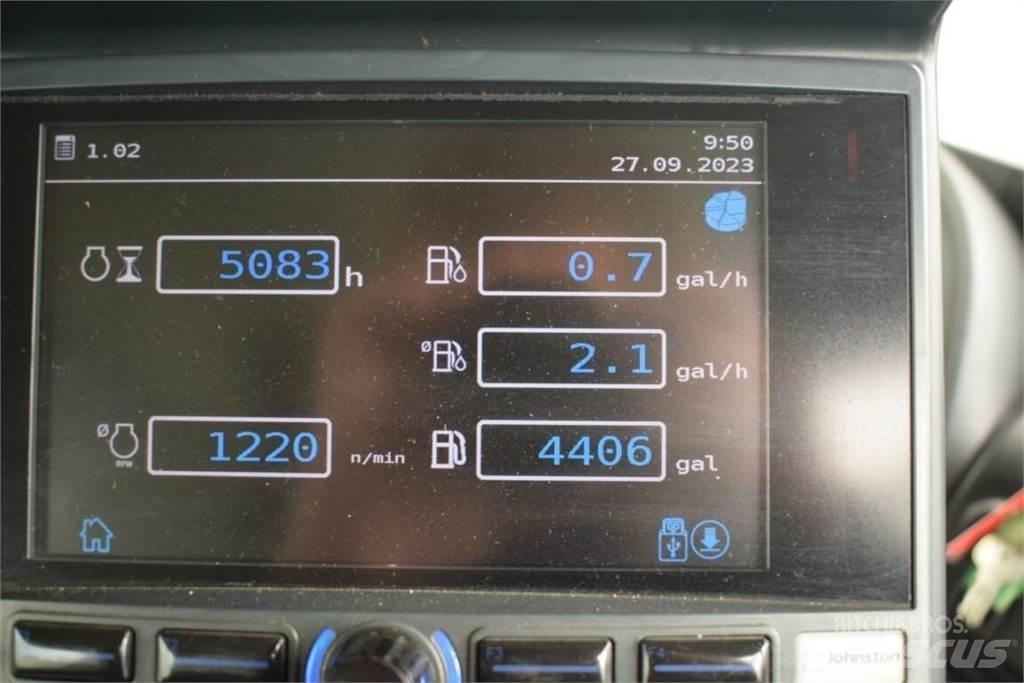 Autocar XPERT ACMD Kehrmaschine