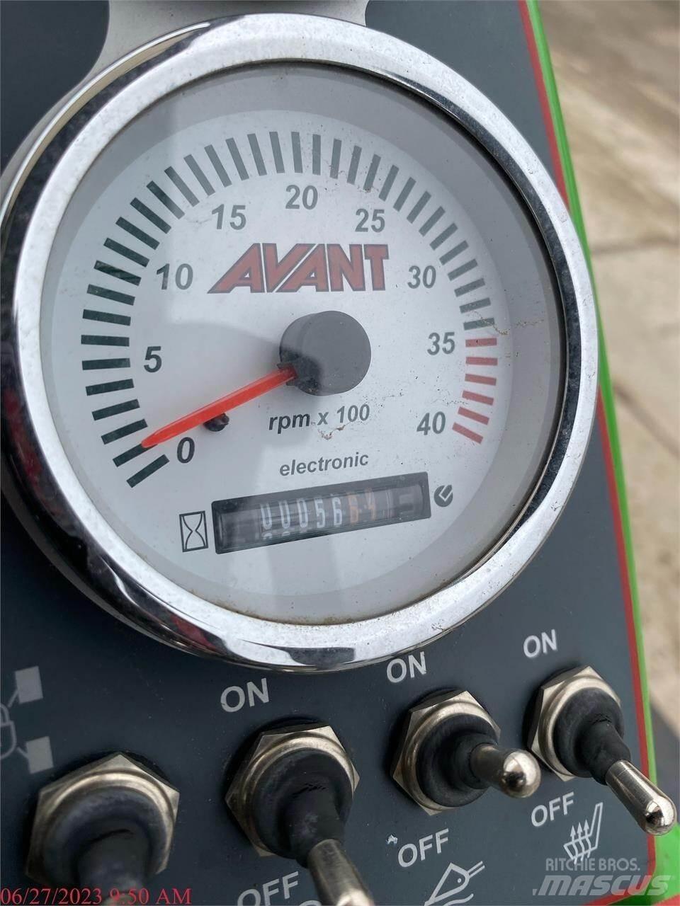 Avant 528 Radlader