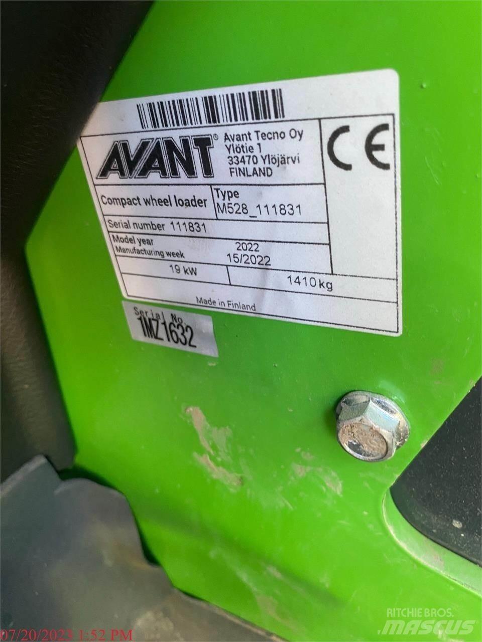 Avant 528 Radlader