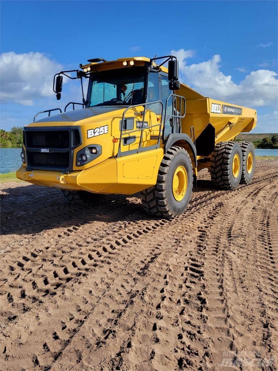 Bell B25E Dumper - Knickgelenk