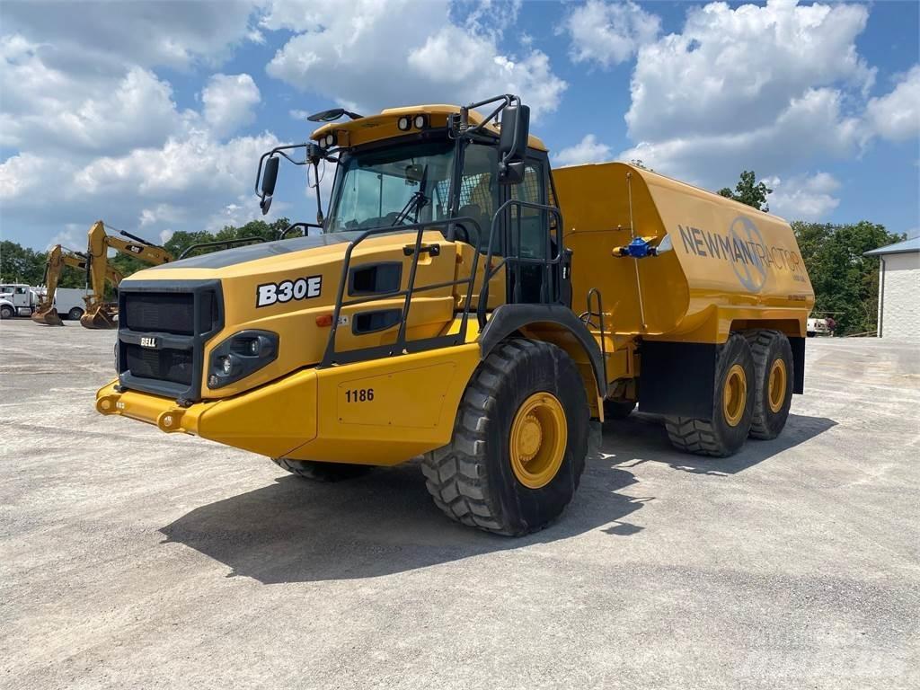 Bell B30E Wassertanker