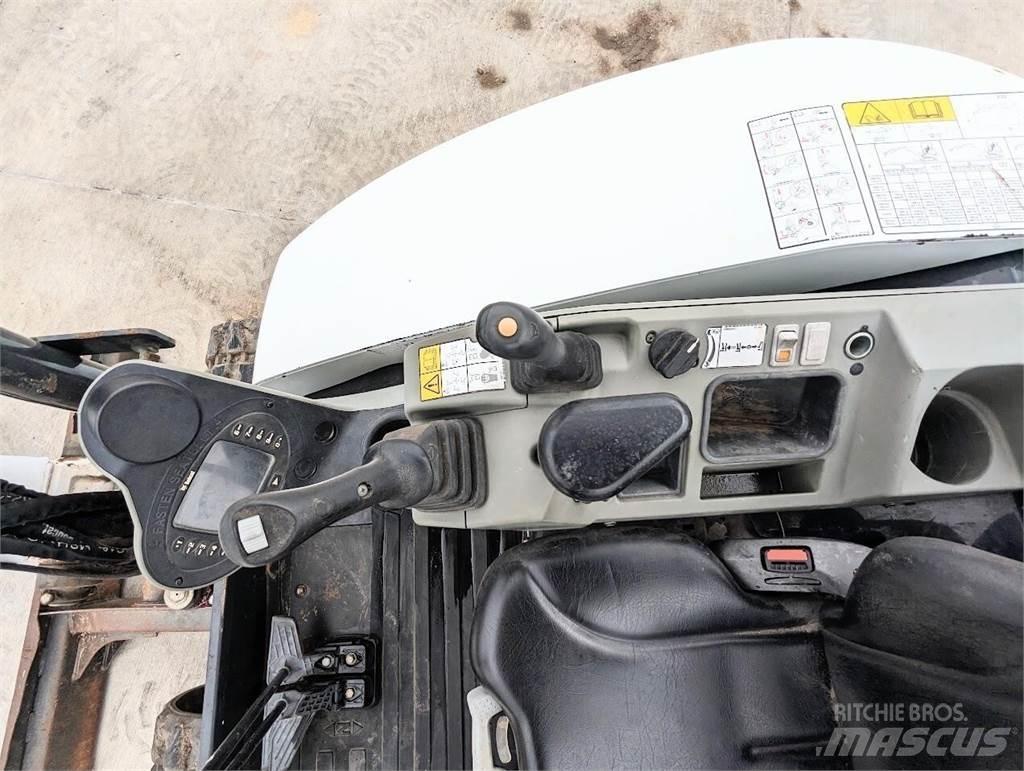 Bobcat E32I Minibagger < 7t