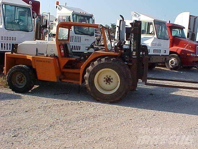  BRIGHT B260 Geländestapler