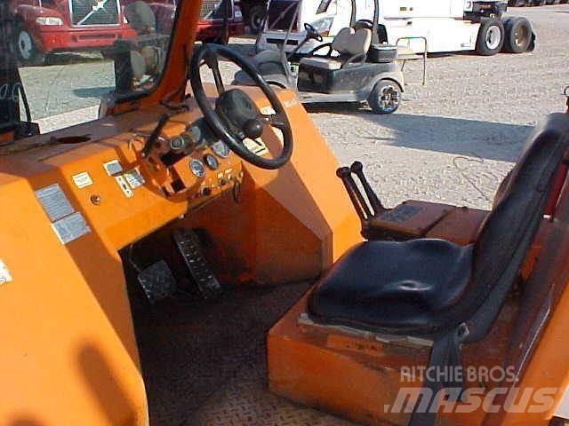  BRIGHT B260 Geländestapler
