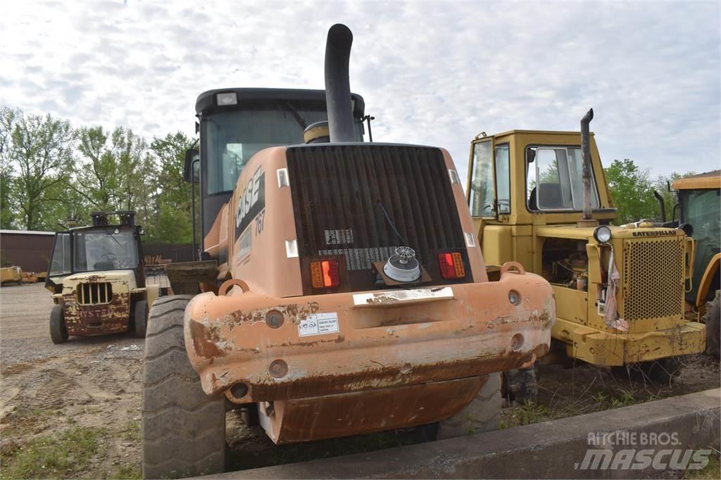 CASE 621E Radlader