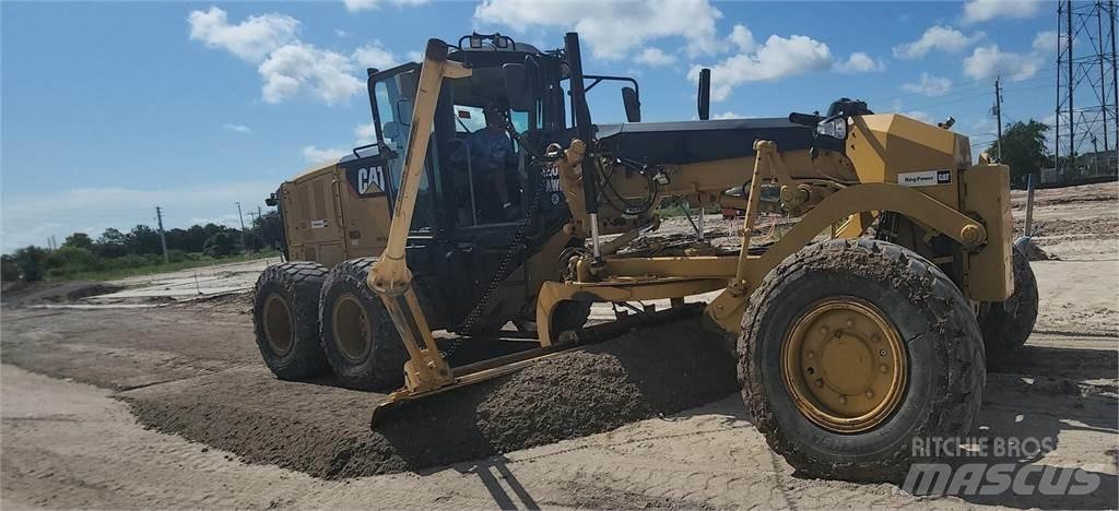 CAT 120M2 AWD Grader