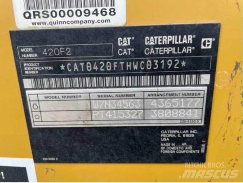 CAT 420F2 Baggerlader