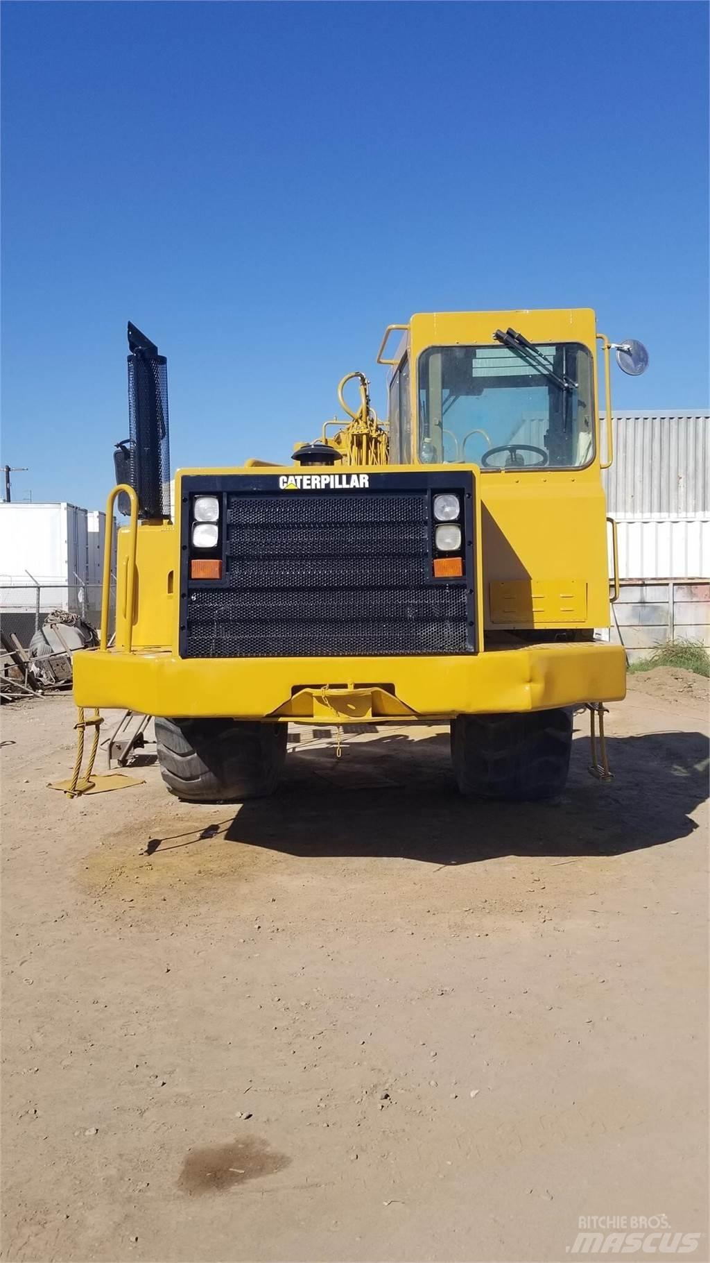 CAT 611 Tankanhänger