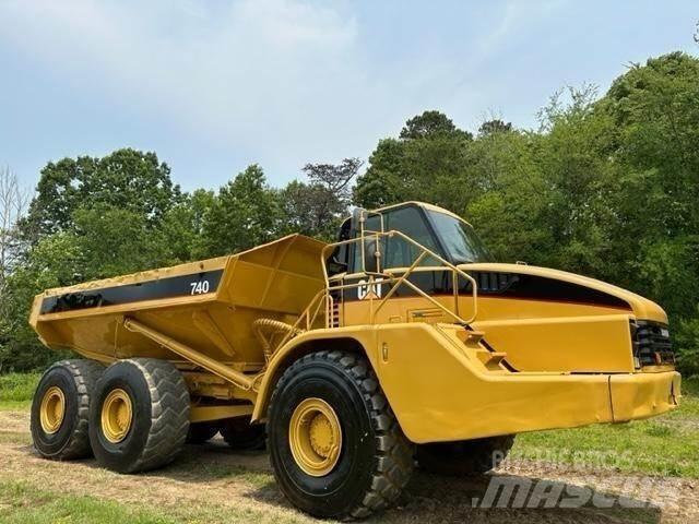 CAT 740 Dumper - Knickgelenk