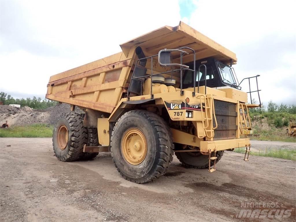CAT 773D Dumper - Knickgelenk