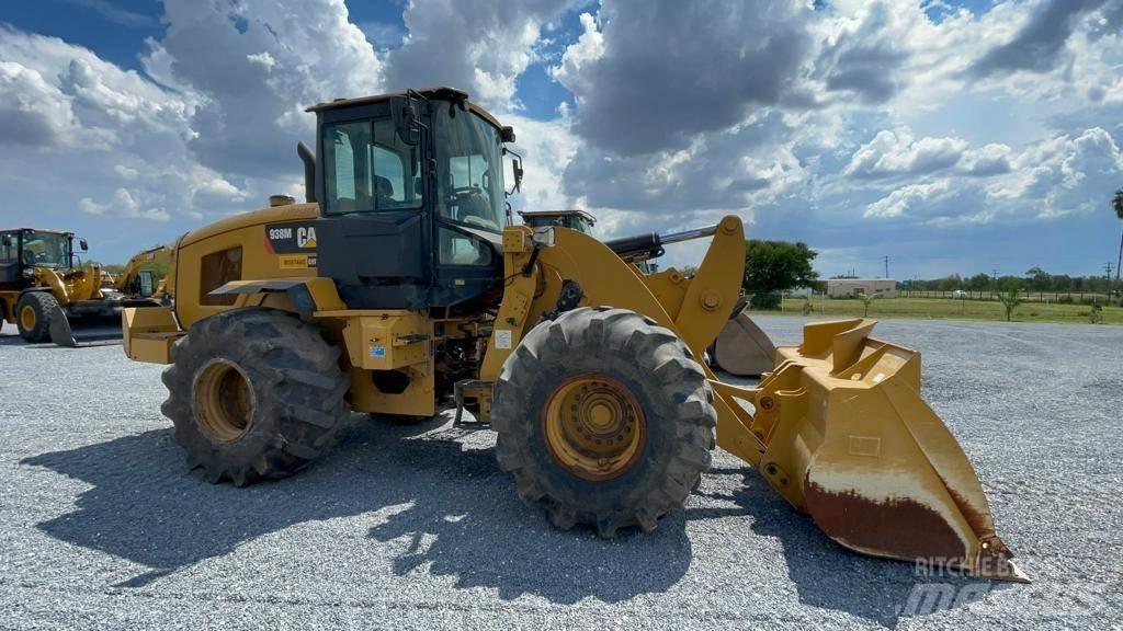 CAT 938M Radlader