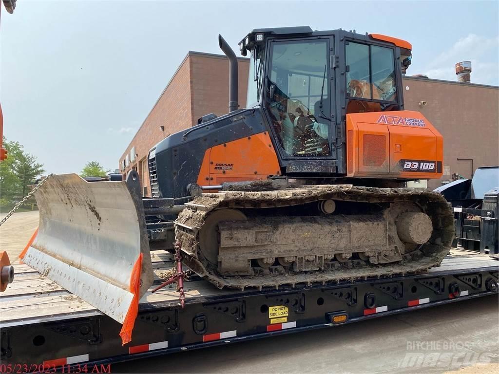 Develon DD100 Bulldozer